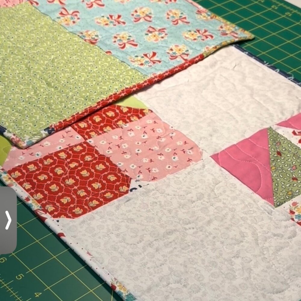 crazy patch heart table runner - Picture 3 of 5